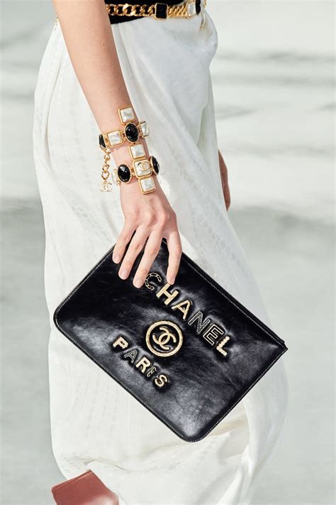 chanel 2020 bag